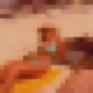 Gwenaelle (27 ans) à L'Hôpital-le-Grand attend une rencontre rapidement