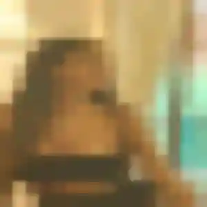 plan cul à La Balme-les-Grottes : profil de Viviane, 38 ans - inscription gratuite
