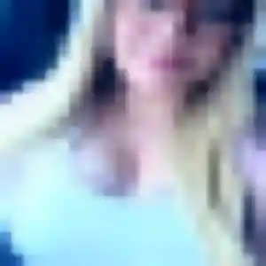Clara, 35 ans, dispo pour plan cul à La Bazoge