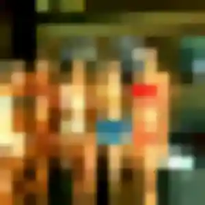 Charmante Yasmine, 34 ans à La Celle-Saint-Cyr - la contacter