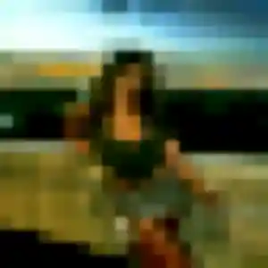 plan cul à La Chapelle-de-Surieu : profil de Monique, 30 ans - sans engagement