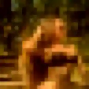 Ophelie de La Chapelle-du-Bois-des-Faulx, 22 ans - plan cul discret