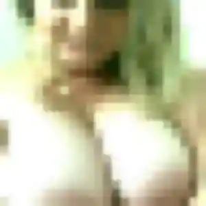 Lise, 23 ans, cherche un plan cul à La Chapelle-sur-Aveyron