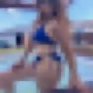 Geraldine, 24 ans, disponible à La Cluse-et-Mijoux pour une rencontre coquine