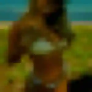 Charmante Amandine, 32 ans à La Roquebrussanne - découvrir son profil