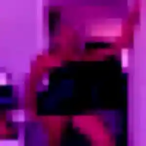 Emilie, fille de 29 ans cherche plan cul à La Roquebrussanne