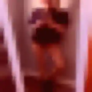 Lou-Anne, 22 ans, connectée à La Vôge-les-Bains pour une rencontre coquine