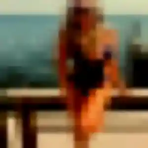 Yasmine, femme de 35 ans propose plan cul à Labatut