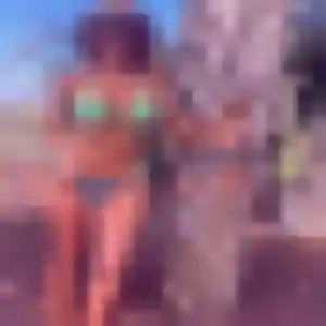 Photo de Nadia à Lacroix-Falgarde (35 ans) - plan cul discret