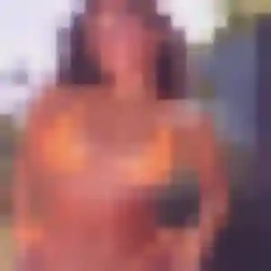 Kelly, 24 ans, dispo pour plan cul à Lagnes
