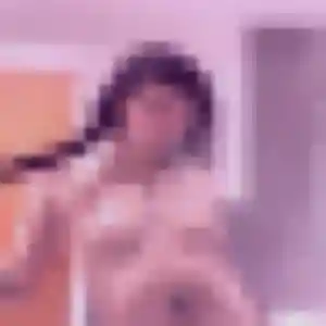 Nadia, 44 ans, connectée à Lampertsloch pour une rencontre coquine