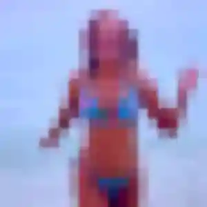 Alice, 22 ans, disponible à Landser pour un plan cul