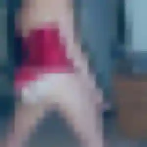 Photo sexy de Zelie, 28 ans à Lantriac - rencontre sans lendemain
