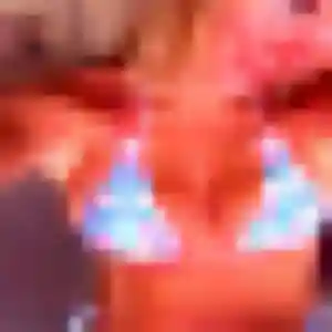Ines, 32 ans, disponible à Larmor-Baden pour une rencontre coquine