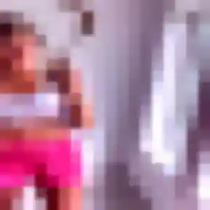 Victoire, femme de 26 ans cherche plan cul à Larra