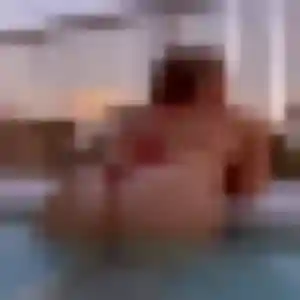 Flore, 38 ans, connectée à Laure-Minervois pour un plan cul