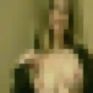Photo de Anne-Sophie à Lavans-lès-Saint-Claude (27 ans) - plan cul discret