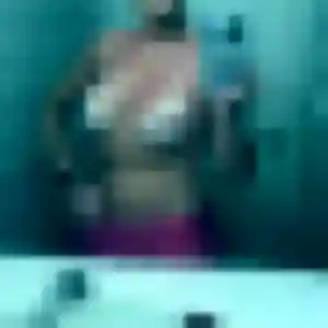 Jeannine, fille de 42 ans veut plan cul à Le Bourgneuf-la-Forêt
