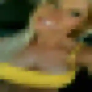 plan cul à Le Carbet : profil de Charlotte, 22 ans - sans engagement