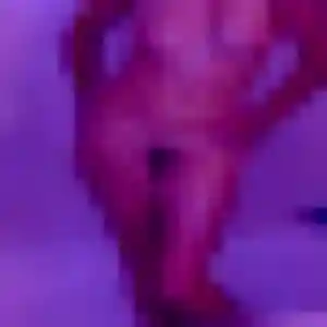 Zoe, 29 ans, disponible à Le Crouais pour un plan cul
