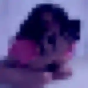 Photo de Sarah à Le Faou (29 ans) - plan cul anonyme
