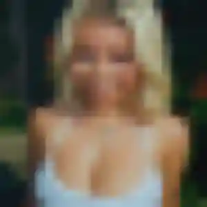 Sophie, 24 ans, en ligne à Le Gault-Saint-Denis pour un plan cul
