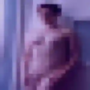 Photo de Ambre à Le Mesnil-au-Val (37 ans) - plan cul anonyme