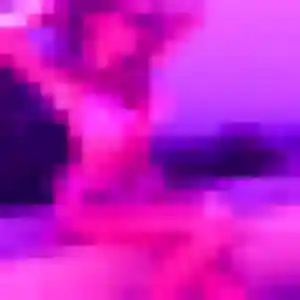 Photo de Louna à Le Monêtier-les-Bains (32 ans) - plan cul anonyme