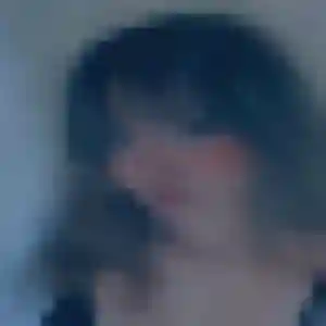 Anne-Laure, 40 ans, connectée à Le Pont-de-Beauvoisin pour un plan cul