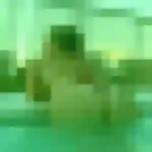 Jeannine, femme de 36 ans propose plan cul à Le Rove