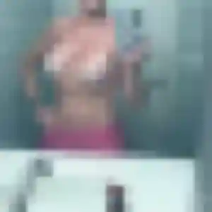 Jeannine, femme de 37 ans cherche plan cul à Le Russey