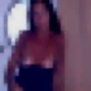 Belle Valerie, 22 ans à Lécousse - la contacter