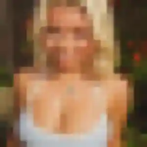 Découvre Eugenie, 22 ans à Lédenon en privé