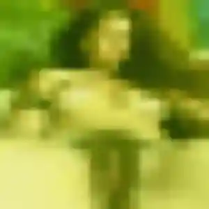 Louna de Lembeye, 36 ans - plan cul discret