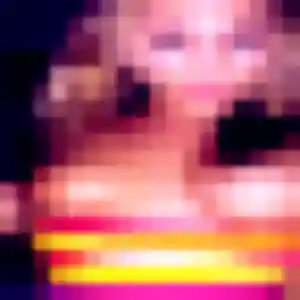 Charmante Ursula, 30 ans à Léojac - voir sa photo