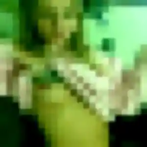 Photo privée de Solange, 24 ans à Les Eyzies - rencontre sans lendemain
