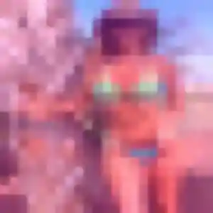 Photo exclusive de Eugenie, 26 ans à Les Grandes-Ventes - rencontre coquine