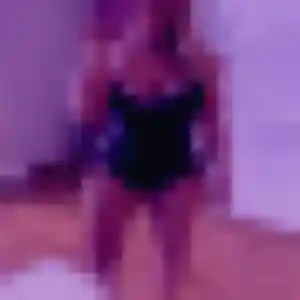 Elise, femme de 26 ans veut plan cul à Les Hautes-Rivières