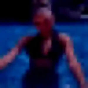 Julie de Les Mathes, 24 ans - plan cul discret