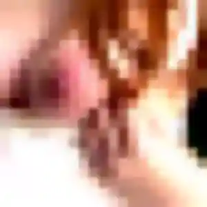 Photo de Julie à Les Ormes-sur-Voulzie (29 ans) - plan cul gratuit