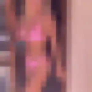 Profil de Eleonore à Les Ormes (26 ans) - plan cul gratuit
