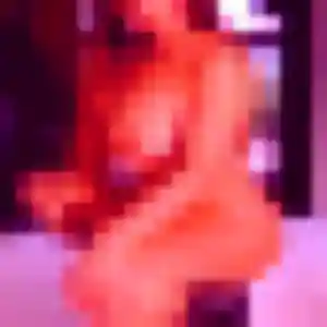 Ambre, 29 ans, veut un plan cul à Les Portes-en-Ré