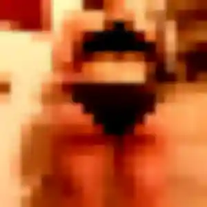 Adeline, 28 ans, en ligne à Les Touches pour une rencontre coquine