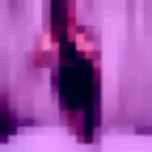 Lena, femme de 22 ans propose plan cul à Les Trois-Pierres