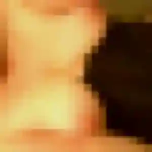 Julie, femme de 27 ans propose plan cul à Les Villages Vovéens