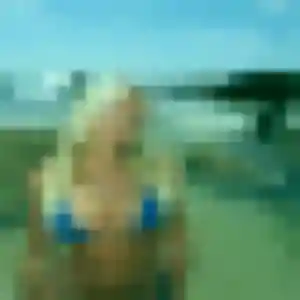 Amandine, femme de 25 ans propose plan cul à Les Villards-sur-Thônes