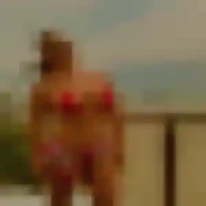 Antoinette, 34 ans, connectée à Lieu-Saint-Amand pour une rencontre coquine