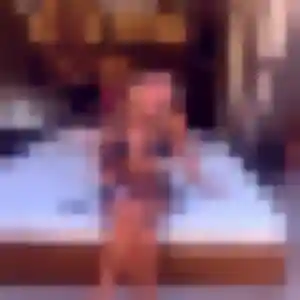 Emma-Rose, femme de 27 ans veut plan cul à Lignol