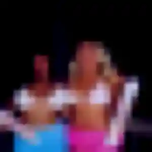 Lena (27 ans) à Lignol cherche une rencontre ce soir