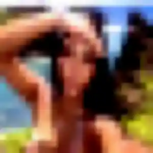Maelys, fille de 25 ans propose plan cul à Lignol